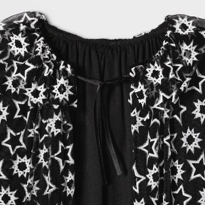 Hyde & EEK! Boutique Adult Cape Halloween Costume Wearable Accessory - Hyde & EEK! Boutique™ 5 Hyde & EEK! Boutique Adult Cape Halloween Costume Wearable Accessory - Hyde & EEK! Boutique™ - Image 3